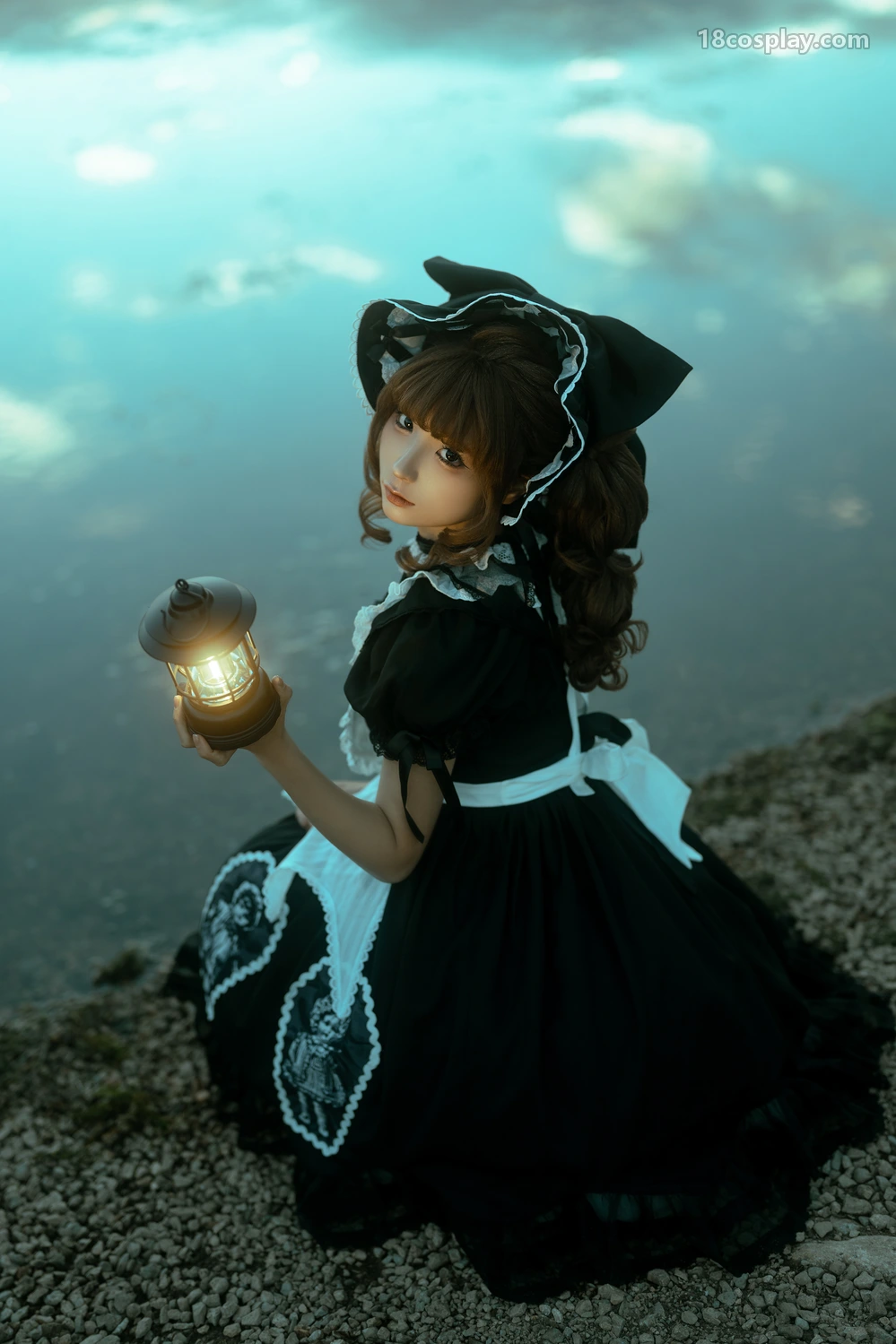 Chunmomo – Black Erhai