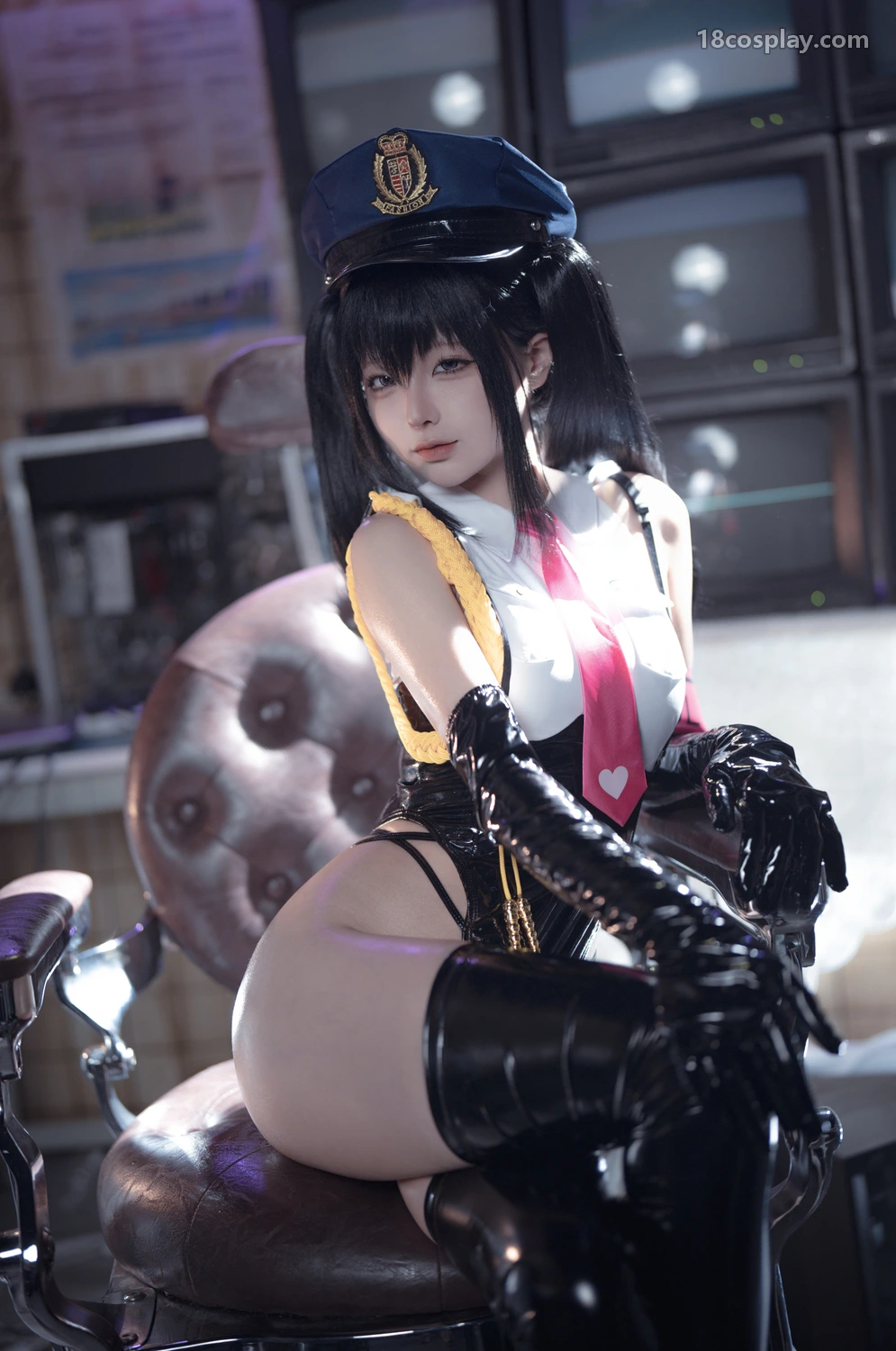 Chunmomo – ตำรวจหญิงซากิ